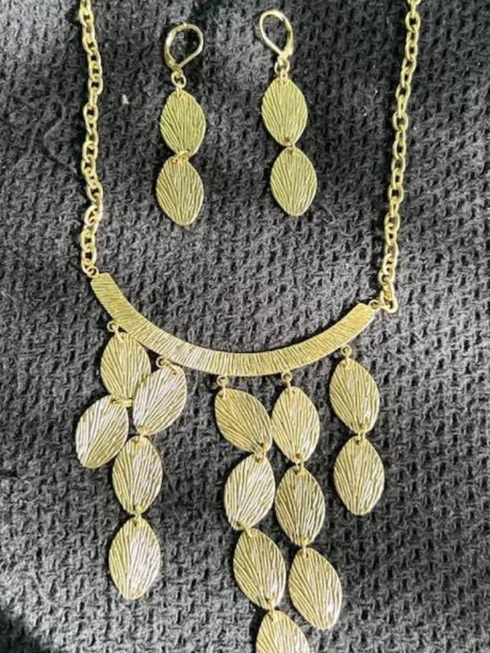 Elegant Golden Leaf Necklace and Earrings